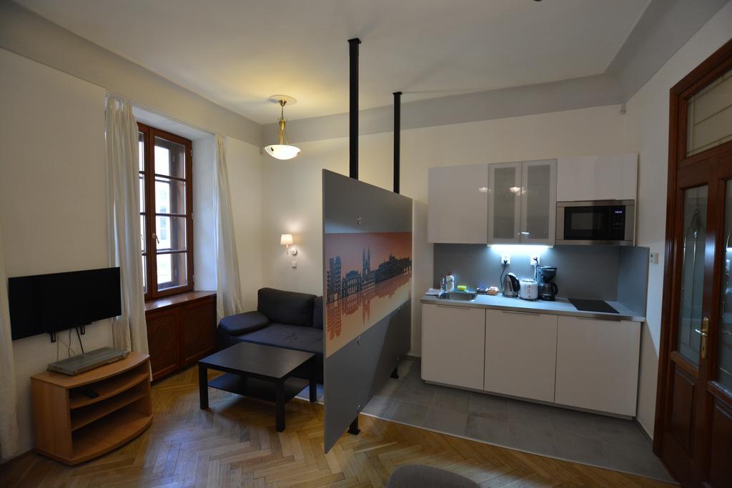 Historic Centre Apartments VIII Praag Buitenkant foto